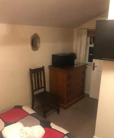 Private Comfortable Bedroom With Ensuite Dublin Ireland